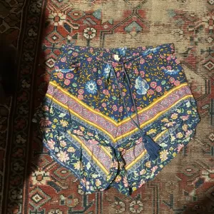 🔮 Spell &amp; the Gypsy Navy Folktown Shorts XS