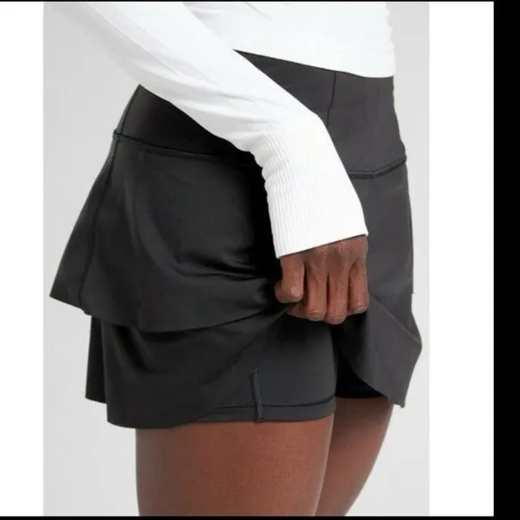 🐲💙Athleta Black Momentum Tennis Skirt Skort