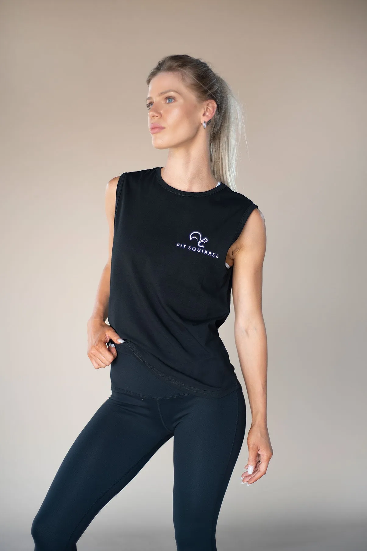 Core Sleeveless Tank Top - Jett