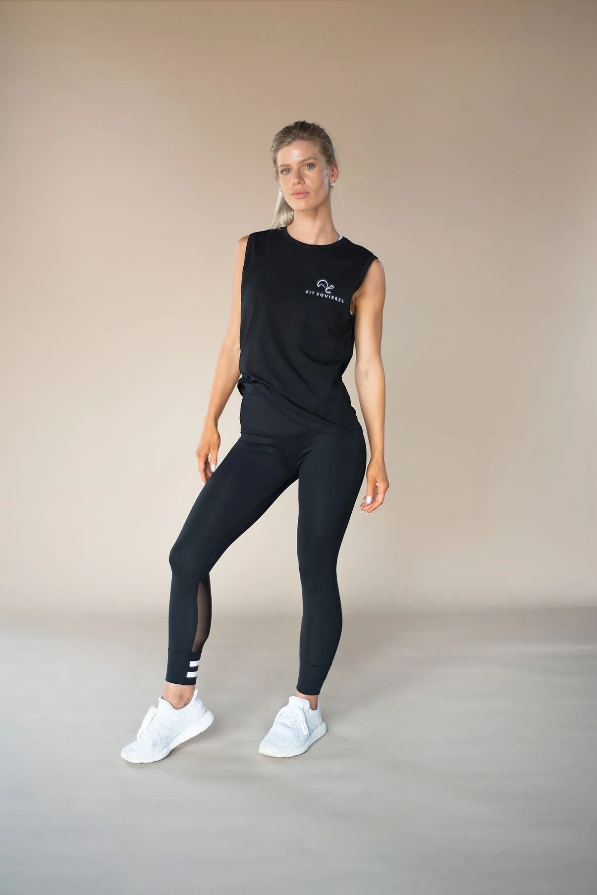 Core Sleeveless Tank Top - Jett