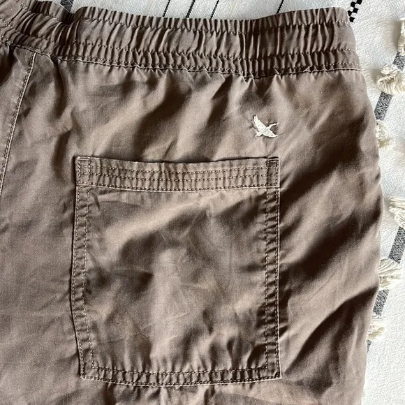 Eddie Bauer • pull on lounge shorts
