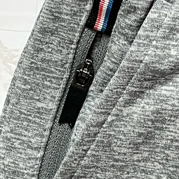 Fourlaps Stratus short in grey heather, size M