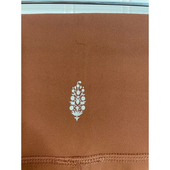 Fp movement High-Waisted Rust Brown Athletic Shorts S