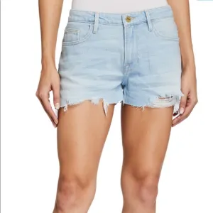 FRAME Le Grand Garçon Shorts Hurrah
