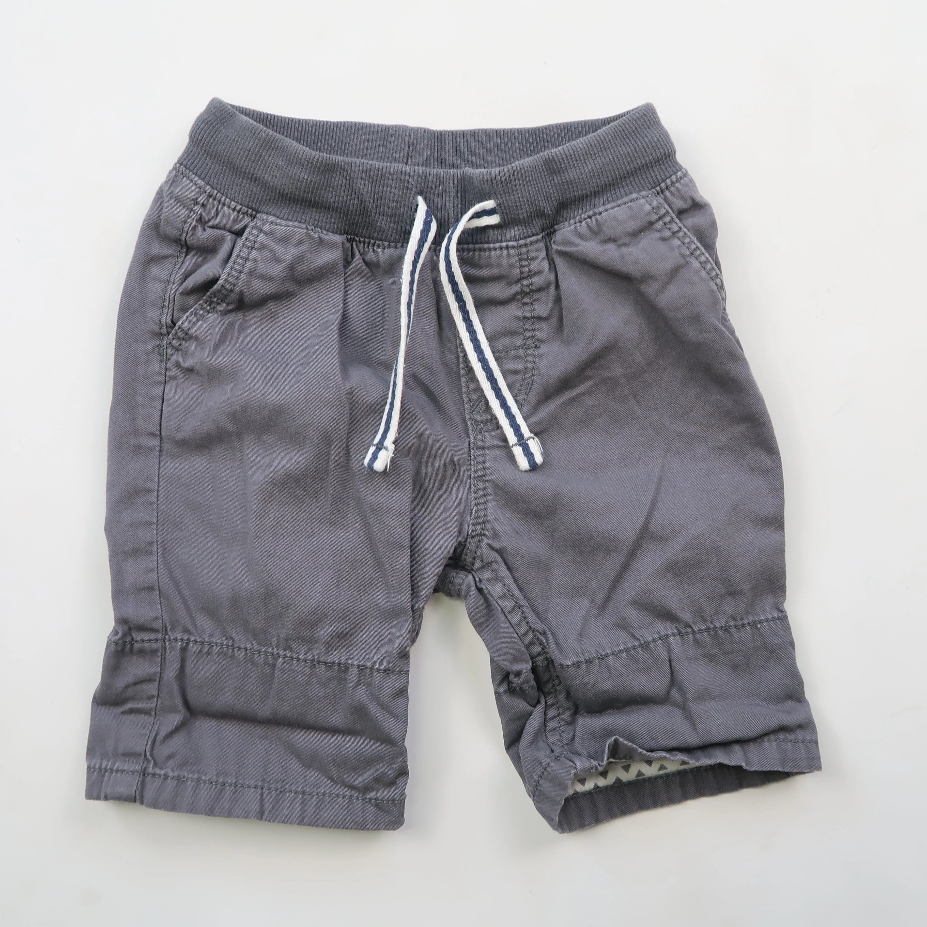 H&M - Shorts (6-9M)