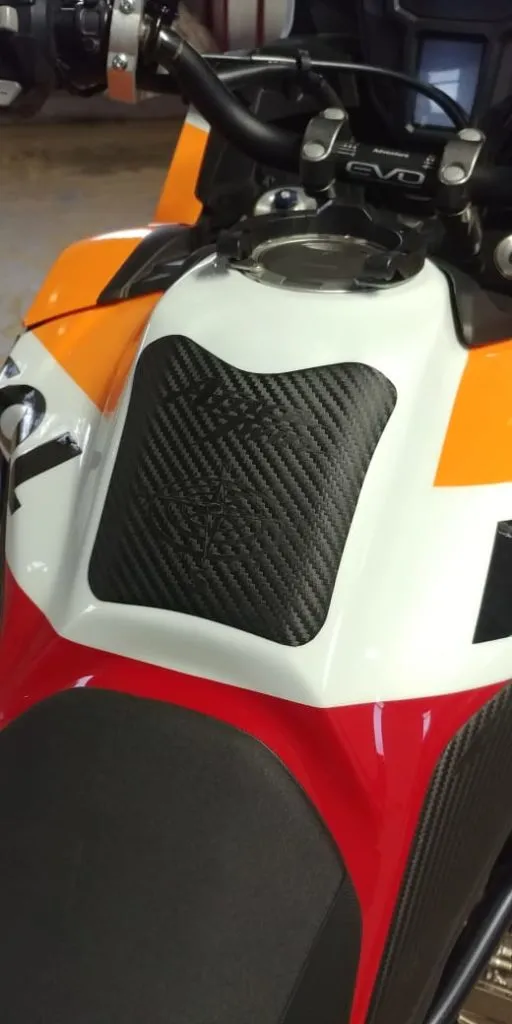Honda Africa Twin Ergonomics - Tank Pad