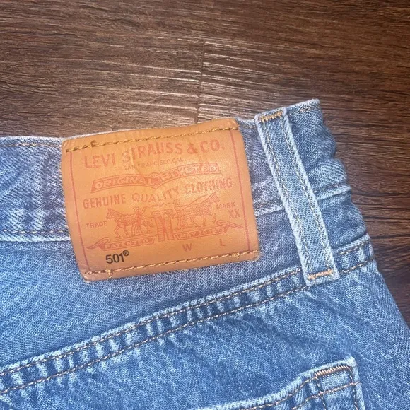 Levi 501 Cutoff Denim Shorts with Shoestring Belt