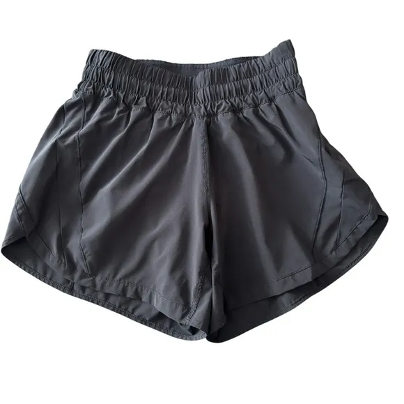 Lululemon Black Track That High-Rise Lined Short 3&quot; Size 4