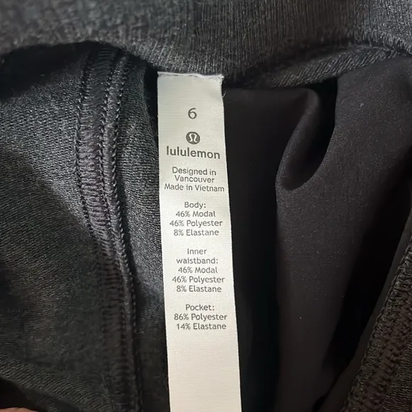 Lululemon Hello Sunday Shorts Size 6 NWT