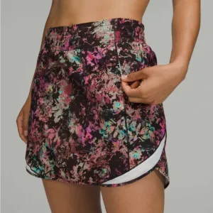 Lululemon Hotty Hot High-Rise Skirt Skort Stencil Blossom Red Multi Size 6