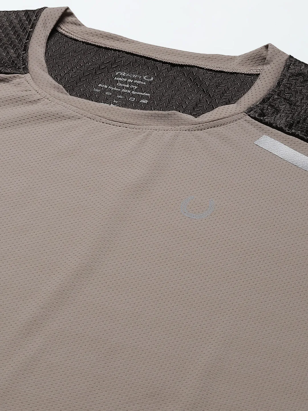 Men Beige & Grey Anti Odour Gym T-shirt