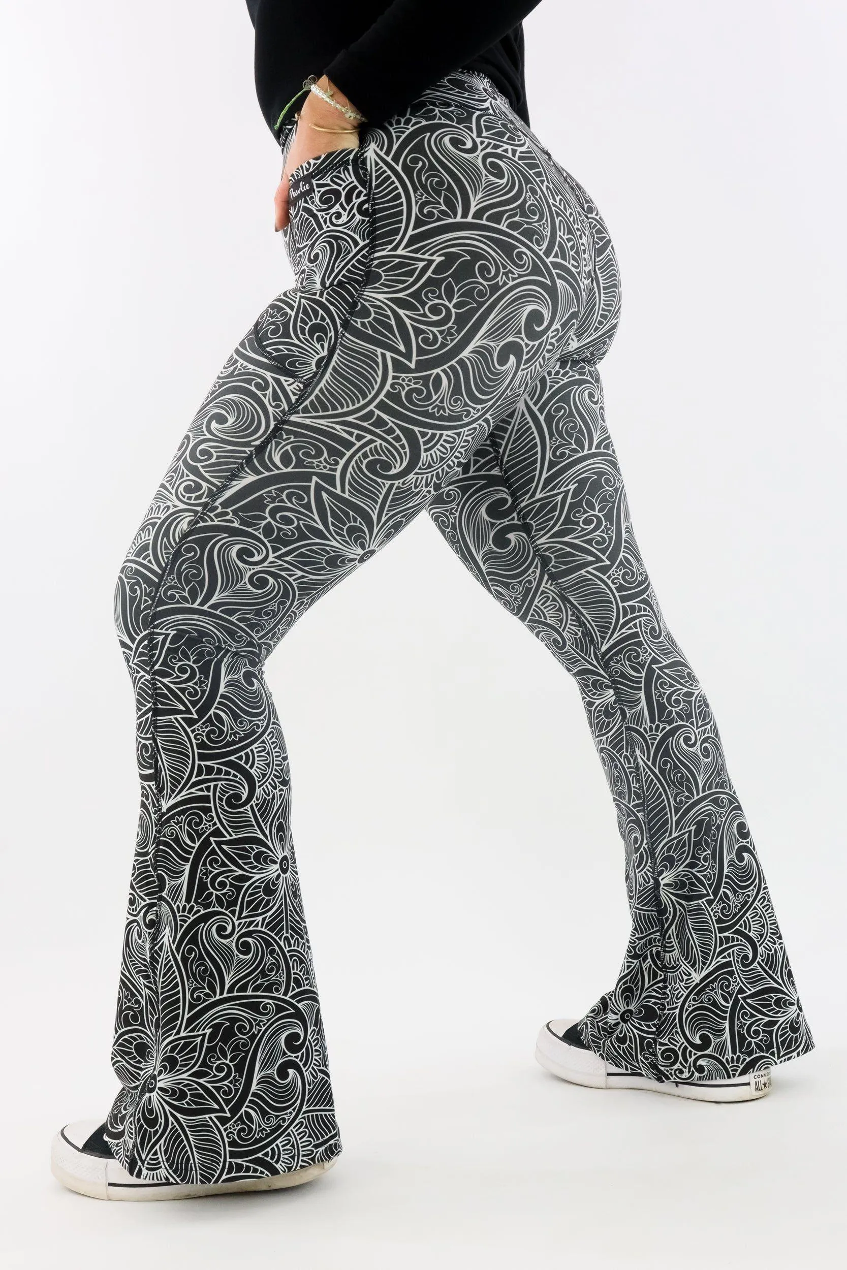Monochrome Paisley - Long Flarey Leggings - Leg Pockets