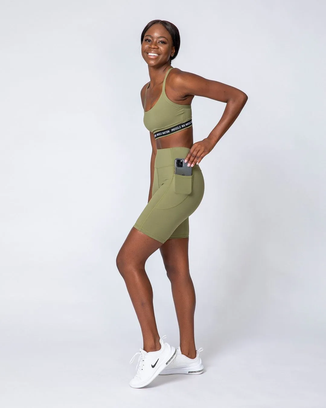 Motion Pocket Referee Shorts - Olive