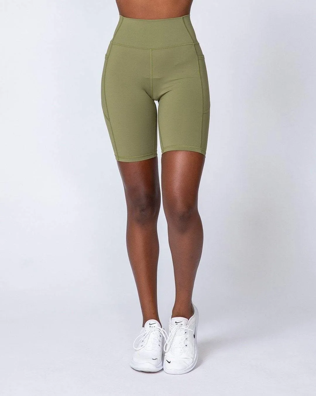 Motion Pocket Referee Shorts - Olive
