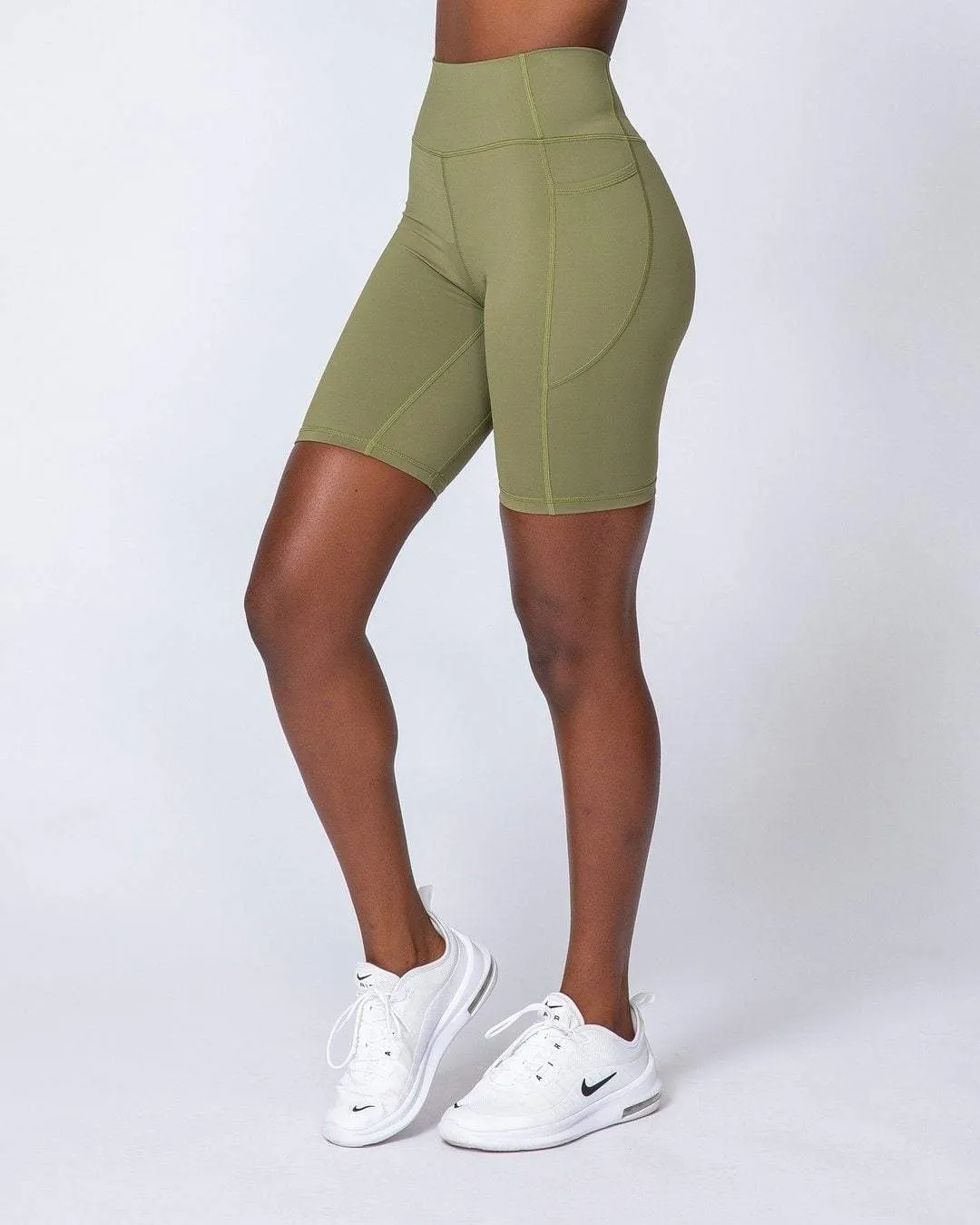 Motion Pocket Referee Shorts - Olive