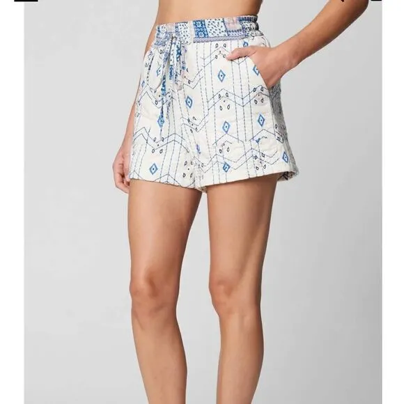 NWT Blank NYC Women’s Printed Quilted High Waisted Shorts White/Blue - Small