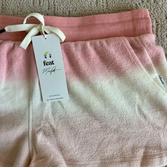 NWT* Feat x Madison Prewett Collab Blanketblend Shorts - Women's Large
