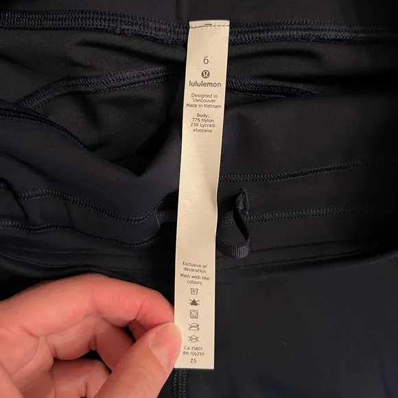 NWT - Lululemon - Women's Invigorate High-Rise Short 10&quot; - True Navy - Size: 6