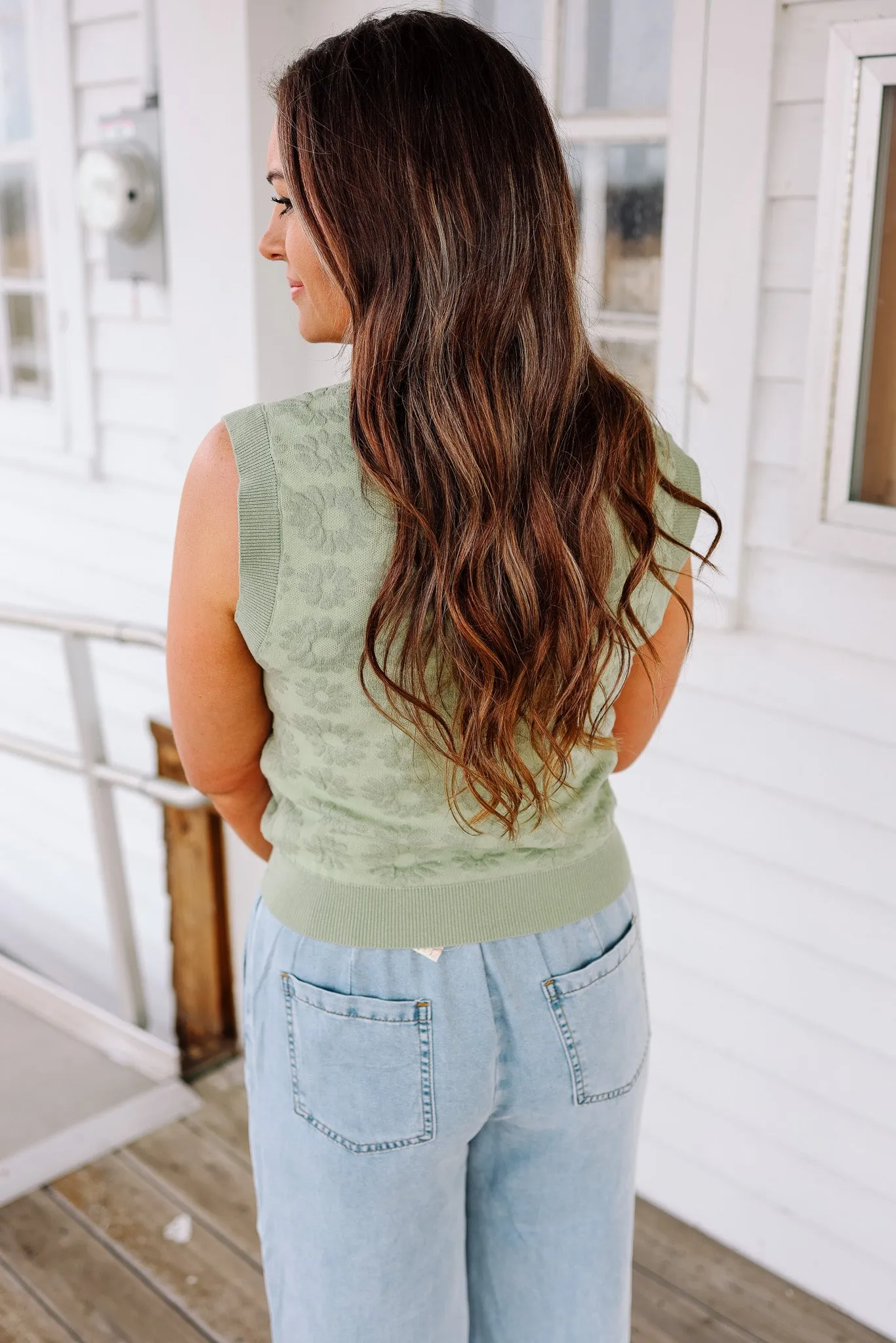 Quinn Floral Sweater Tank Top - Sage