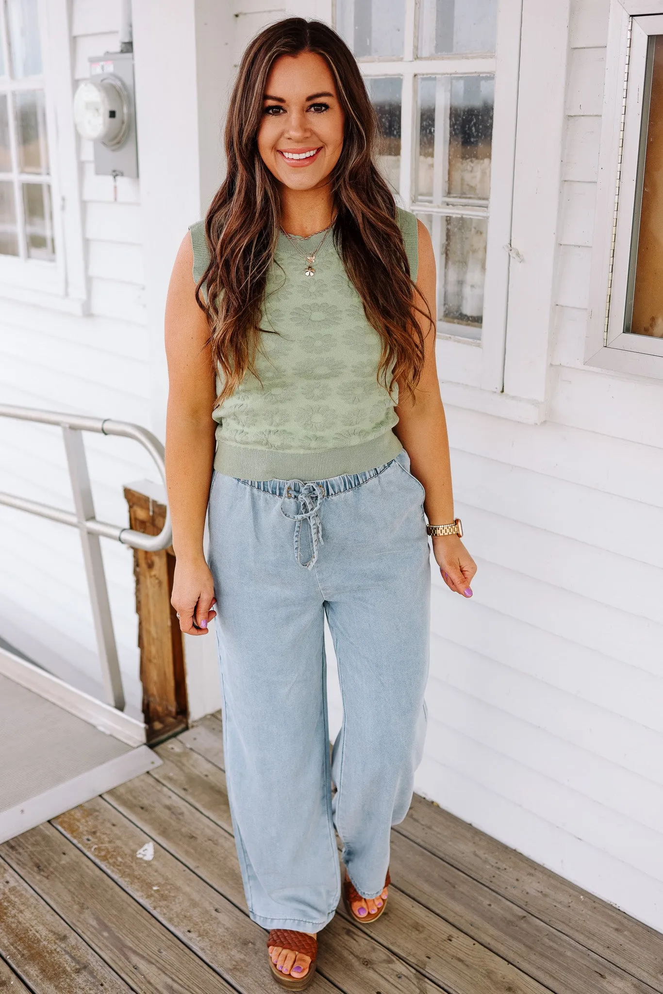 Quinn Floral Sweater Tank Top - Sage