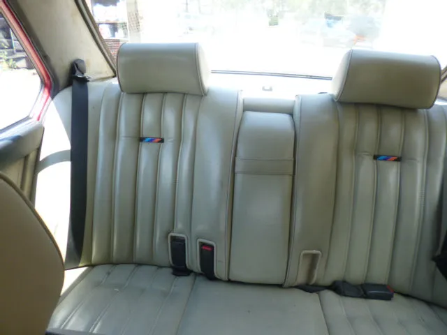 S2697 5' E28 Sedan M535i M30 MANUAL 1689/02