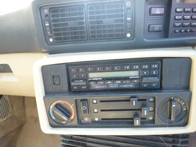 S2697 5' E28 Sedan M535i M30 MANUAL 1689/02