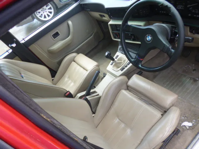 S2697 5' E28 Sedan M535i M30 MANUAL 1689/02