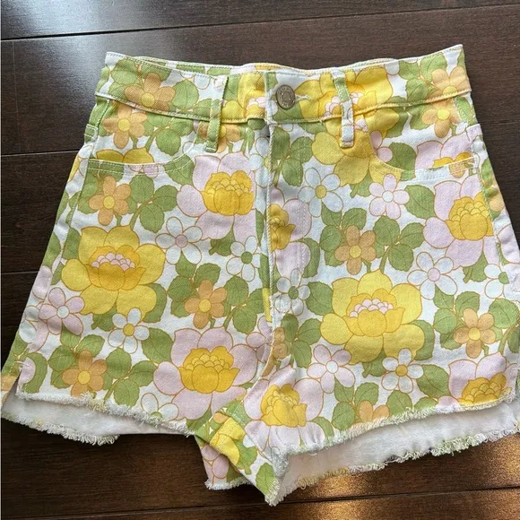 Show Me Your Mumu High Waisted Floral Shorts - NWOT