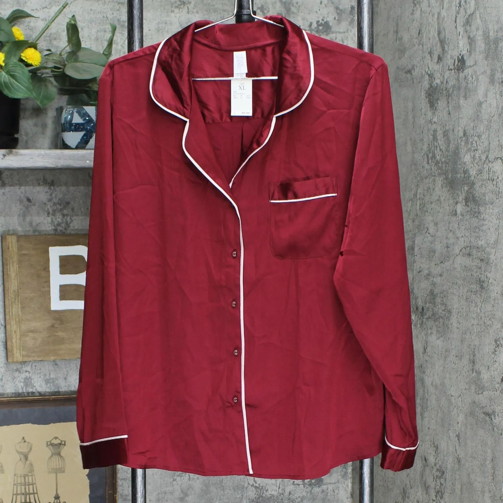Stars Above Women's 2pc Satin Long Sleeve Top and Shorts Pajama Set Red XL