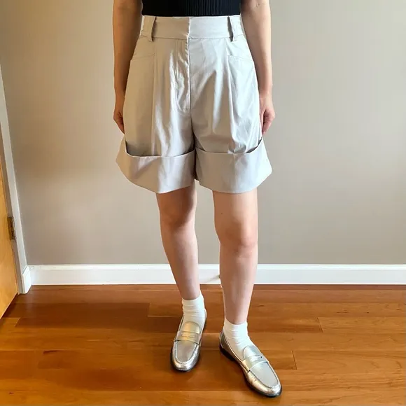 The Frankie Shop Low Classic Cuffed Trouser Shorts