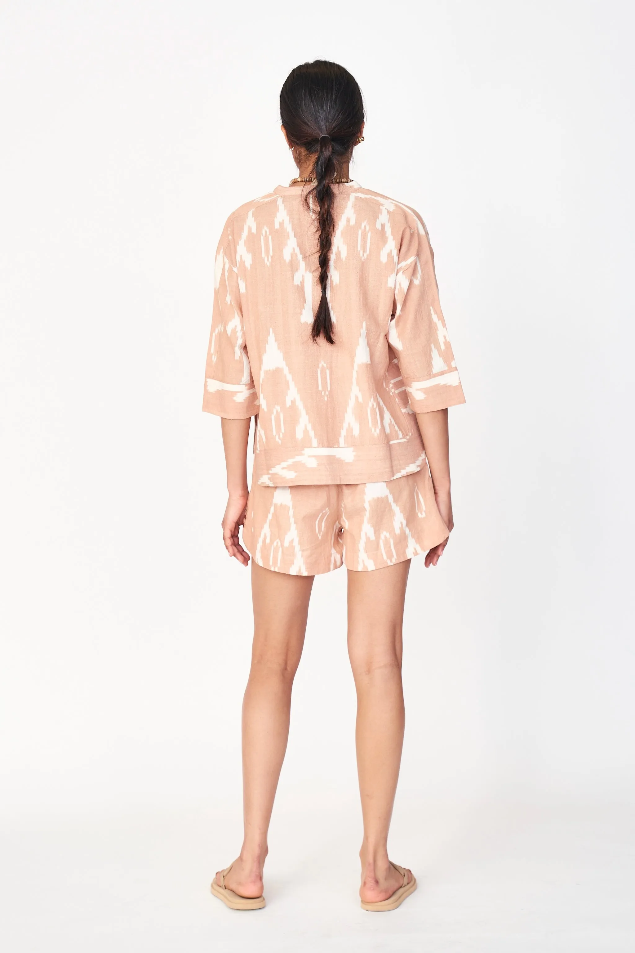 Track Shorts in Conch Ikat