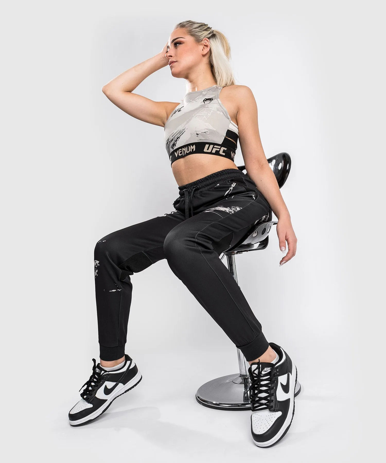 UFC Venum Authentic Fight Week 2.0 Sweatpants - Voor Dames - Zwart/Lichtbruin