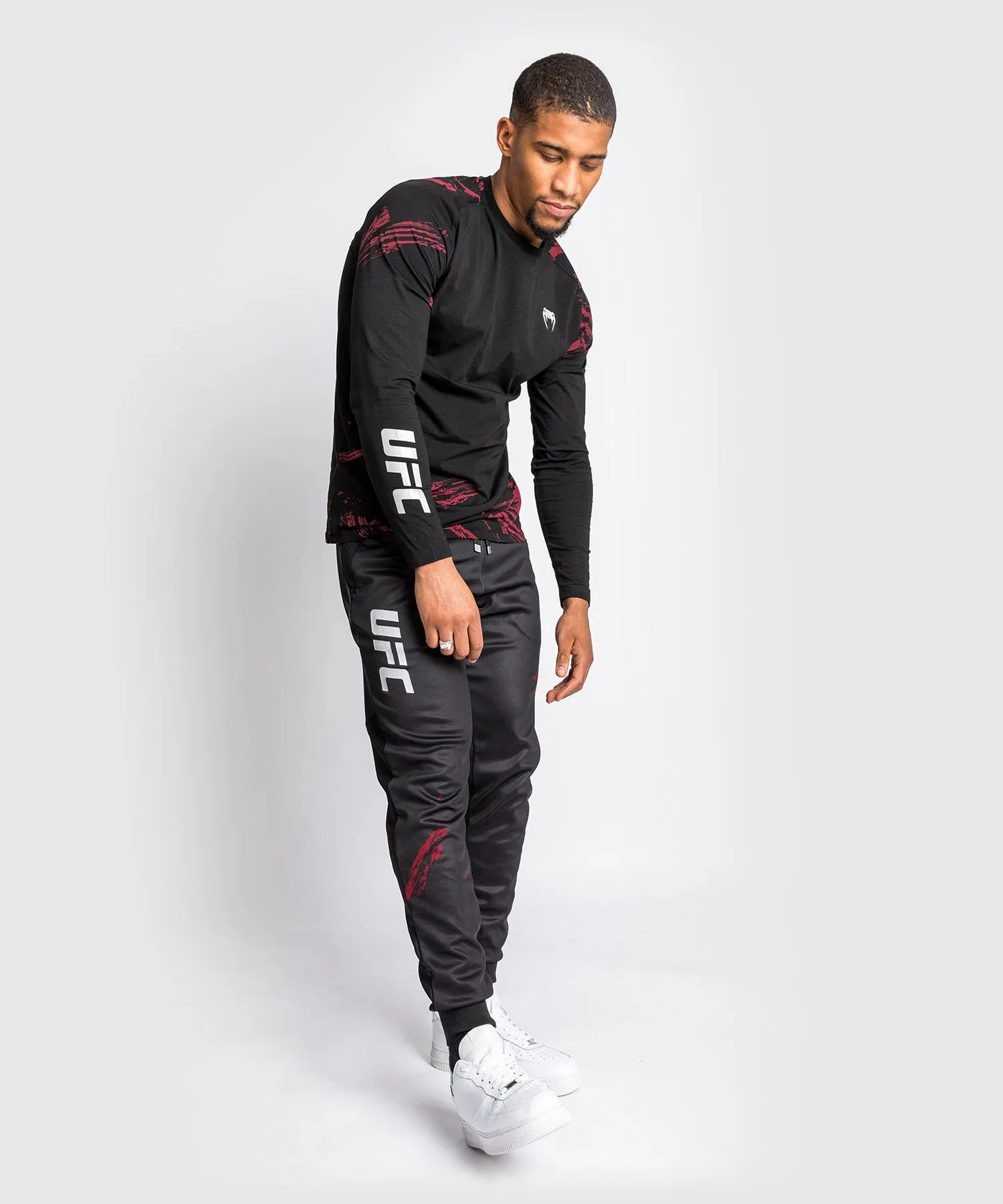 UFC Venum Authentic Fight Week 2.0 Sweatpants - Zwart/Rood