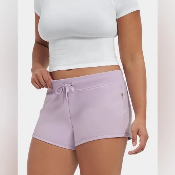 Ugg lounge shorts (L)