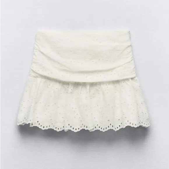 ZARA EMBROIDERED EYELET SKORT